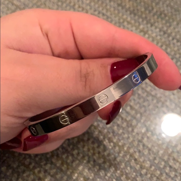 Silver bangle - Picture 3 of 4